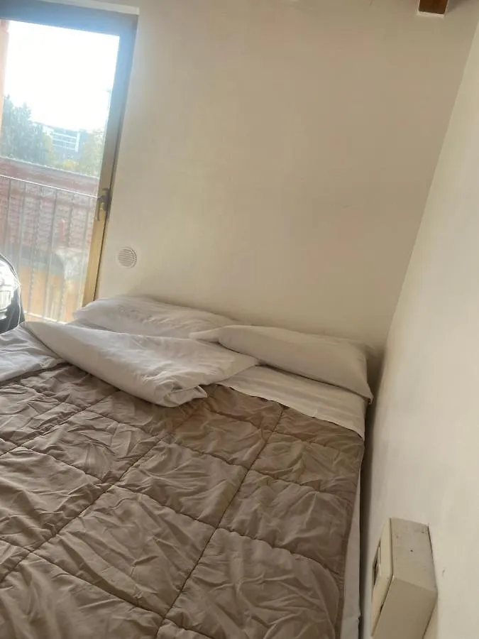 Mrhostel Milano Италия