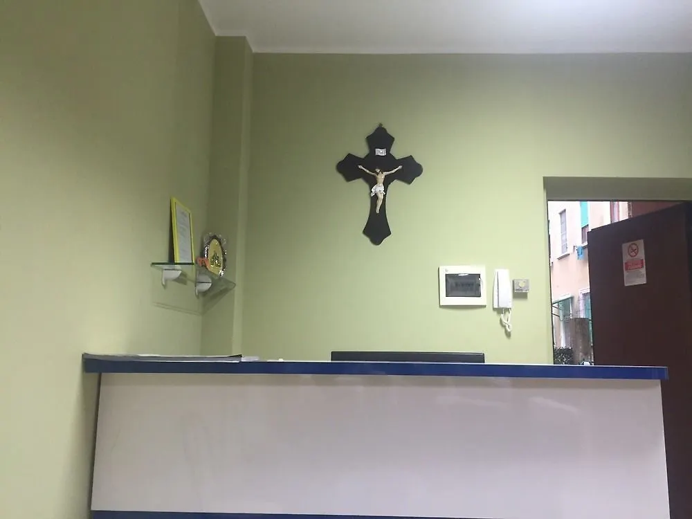 Mrhostel Milano Hostel